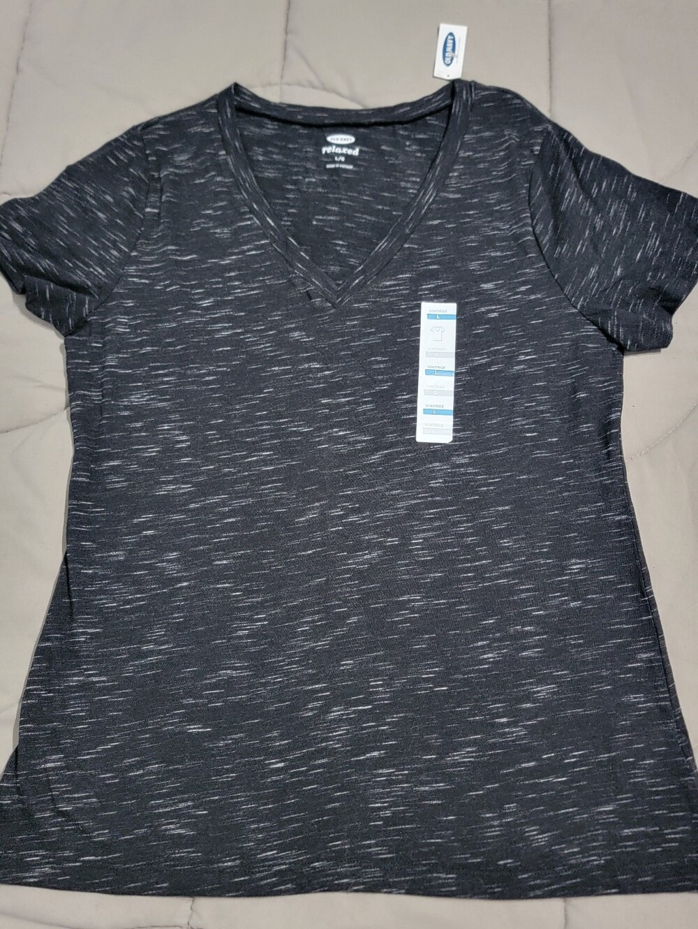 NWT Old Navy Heather Black & Gray V-neck Short Sleeve T-shirt - Size Large